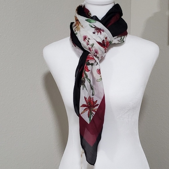 Chan Luu Floral Silk Scarf - Black and Red